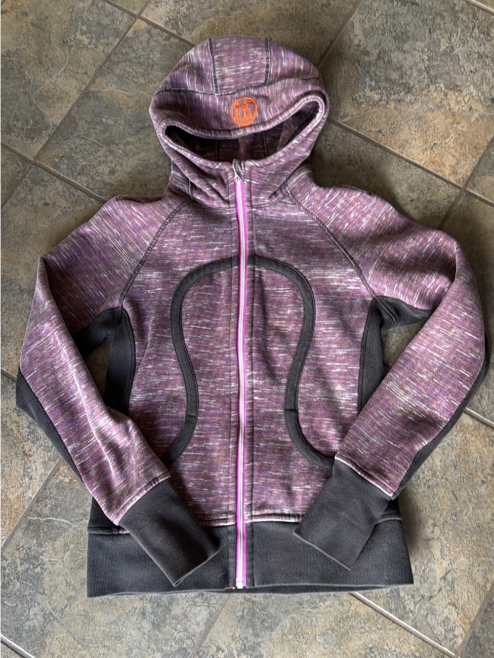 Lululemon sz 8 March wafs scuba hoodie